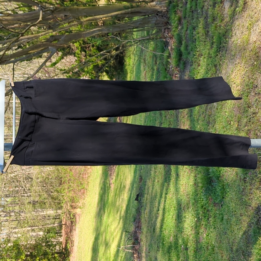 2 Pairs of Slacks by Liz Claiborne & Daisy Fuentes